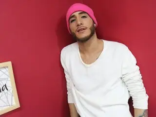 Videos shows AdamRoss