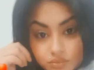 Free camshow AntoniaKeis