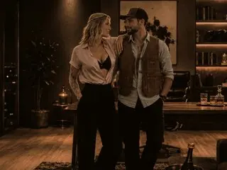Xxx arsch AshlynnANDDrake