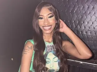 Shows videos BrookeMoore