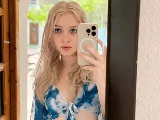 Nude video JuneLane