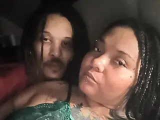 Pussy recorded MunnyandRuby